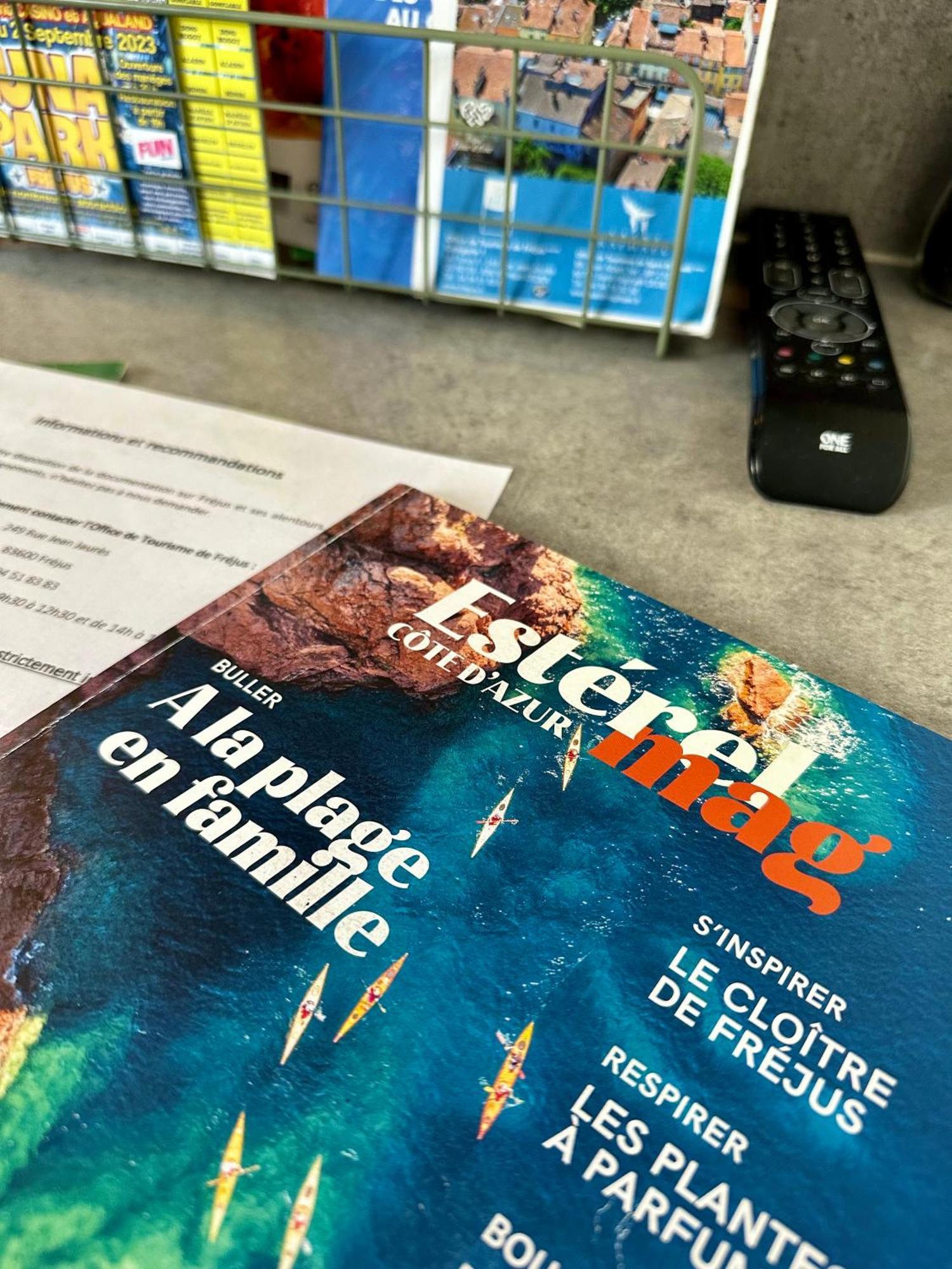 Studio Au Calme Tout Confort Proche Des Plages - Jardin Wifi Parking Fréjus 外观 照片